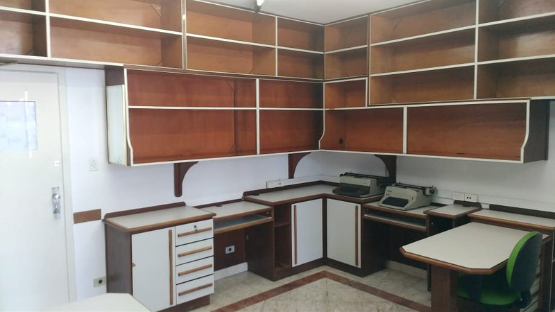 🏢 Conjunto Comercial para Locação – Centro de Santos/SP Praça República Santos - 