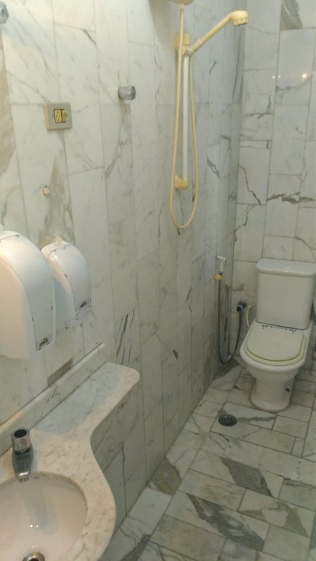 🏢 Conjunto Comercial para Locação – Centro de Santos/SP Praça República Santos - 