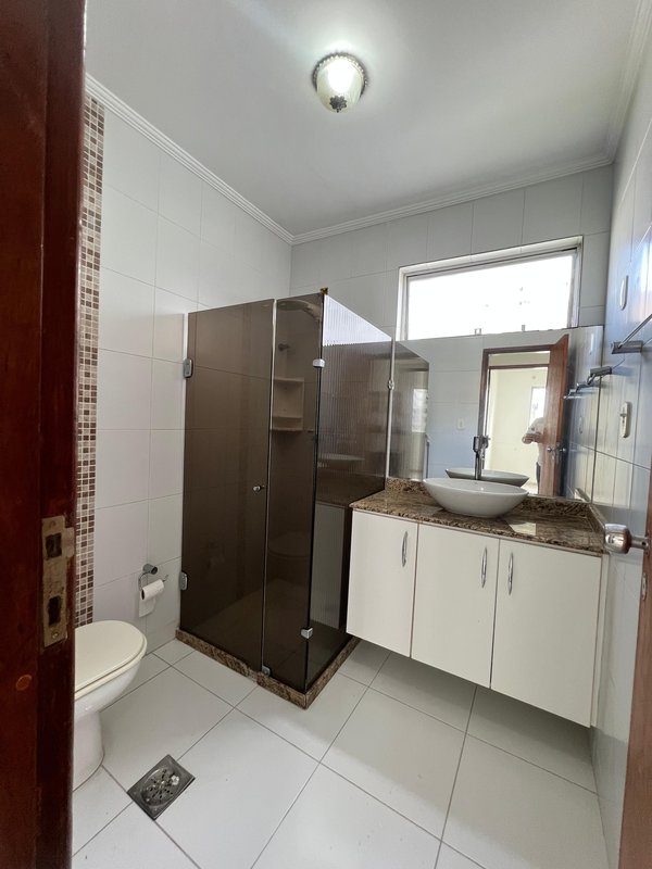 APARTAMENTO NASCENTE 2 QUARTOS SUÍTE GABINETE VARANDA GARAGEM À VENDA NO CANDEAL! Rua Alexandrina Ramalho Salvador - 
