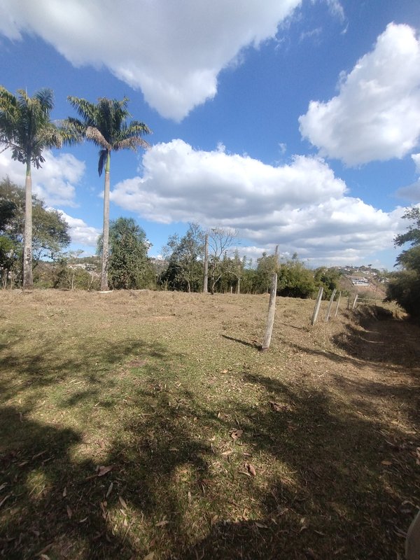 Terreno pé na água em Santa Isabel  Santa Isabel - 