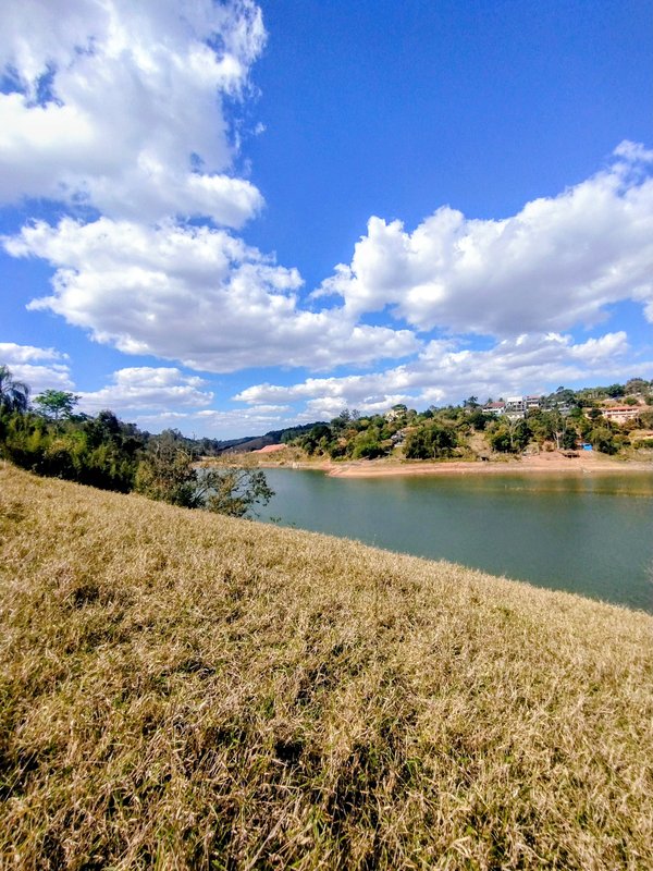 Terreno pé na água em Santa Isabel  Santa Isabel - 