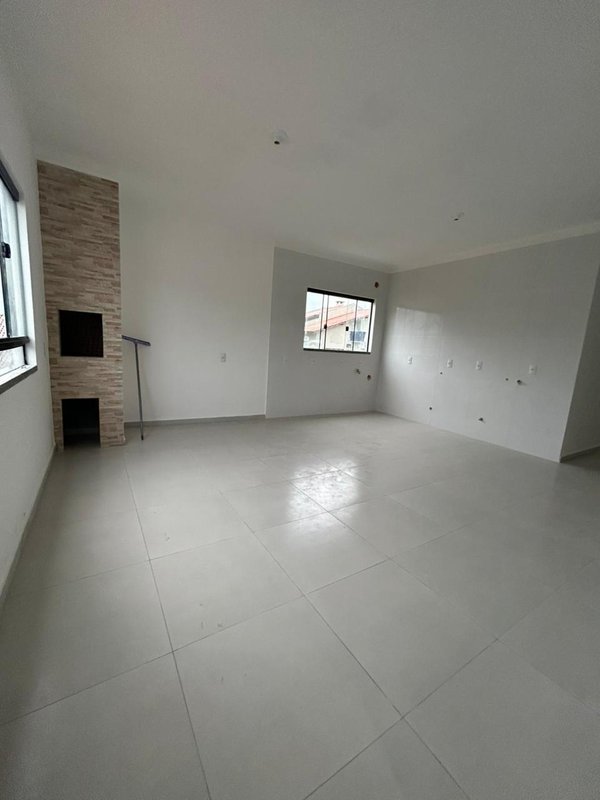 APARTAMENTO COM 2 QUARTOS NO LAGEADO BAIXO  Guabiruba - 