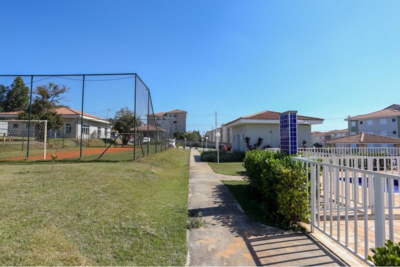 Apartamento à Venda, 44m - 2 Dormitórios - R$ 170.000 - Cond. Parque Cancun - Sorocaba SP Rua Aparecido Bispo de Oliveira Sorocaba - 