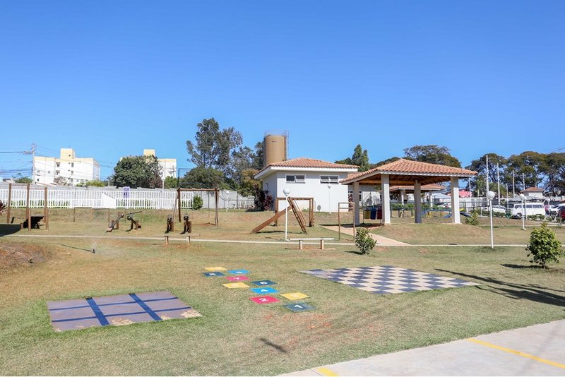 Apartamento à Venda, 44m - 2 Dormitórios - R$ 170.000 - Cond. Parque Cancun - Sorocaba SP Rua Aparecido Bispo de Oliveira Sorocaba - 