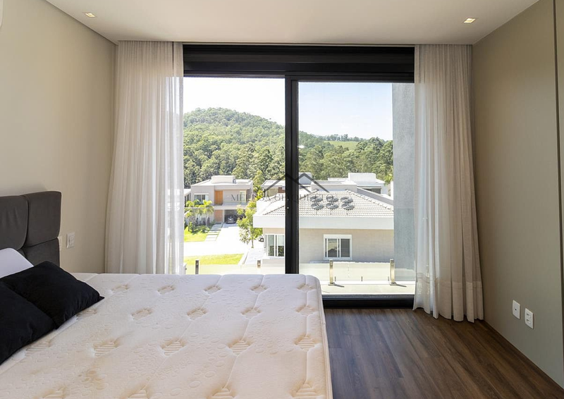 Tambor&eacute; 11 - Porteira Fechada Avenida Honório Alvares Penteado Santana de Parnaíba - 