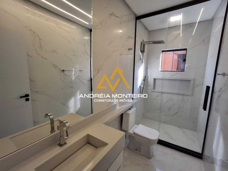 Casa com 3 quartos, 195 m², à venda por R$990.000,00 - Cajueiros (Itaipuaçu) - Maricá/RJ  Maricá - 