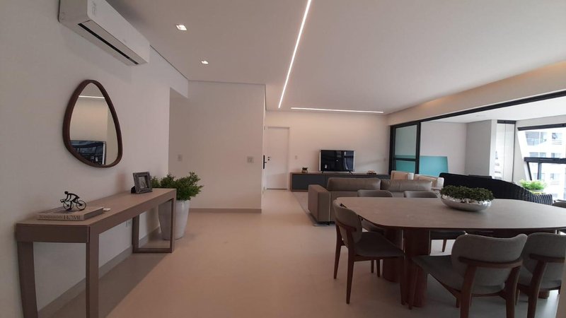 O APARTAMENTO  NA LOCALIZAÇÃO MAIS DESEJADA DE SÃO PAULO Rua Engenheiro Mesquita Sampaio São Paulo - 