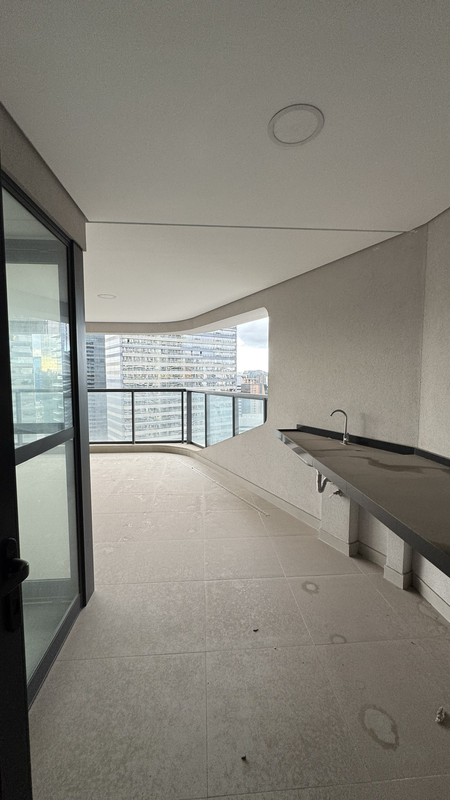 APARTAMENTO DE ALTO PADRÃO NO EZ PARQUE DA CIDADE Rua Engenheiro Mesquita Sampaio São Paulo - 