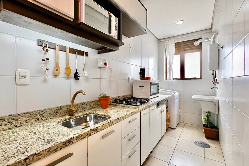 R$ 480.000 - OPORTUNIDADE - 65M2 - 2 DORM - SUÍTE - VISTA - DEPÓSITO - 1 VAGA Rua Eugênio du Pasquier Porto Alegre - 