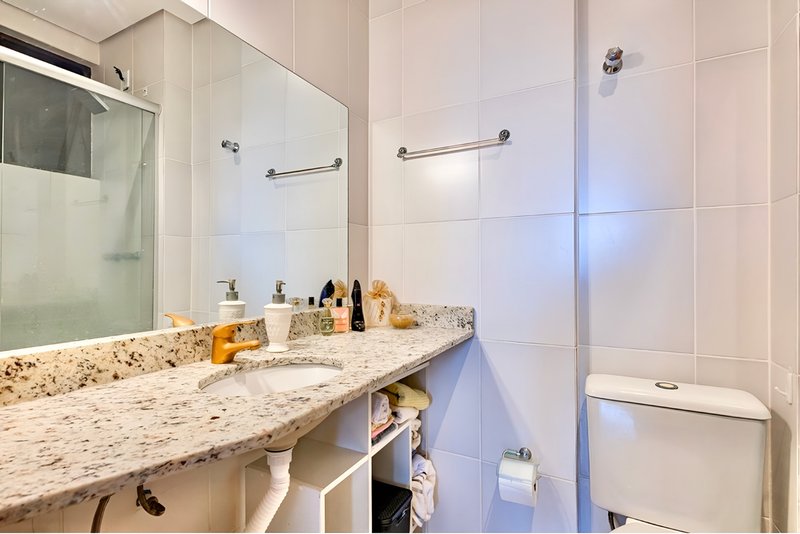 R$ 480.000 - OPORTUNIDADE - 65M2 - 2 DORM - SUÍTE - VISTA - DEPÓSITO - 1 VAGA Rua Eugênio du Pasquier Porto Alegre - 