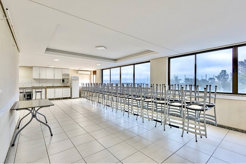 R$ 480.000 - OPORTUNIDADE - 65M2 - 2 DORM - SUÍTE - VISTA - DEPÓSITO - 1 VAGA Rua Eugênio du Pasquier Porto Alegre - 