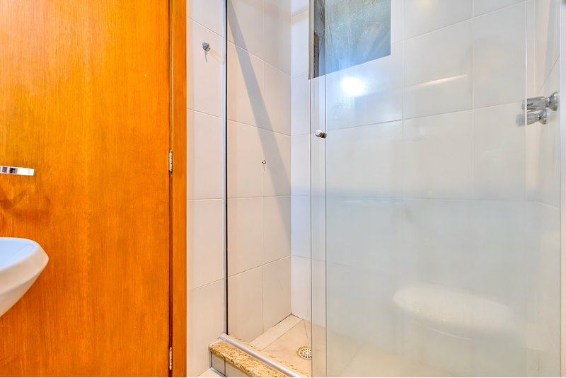 R$ 480.000 - OPORTUNIDADE - 65M2 - 2 DORM - SUÍTE - VISTA - DEPÓSITO - 1 VAGA Rua Eugênio du Pasquier Porto Alegre - 