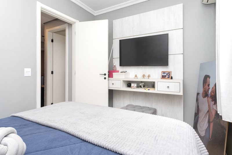 R$ 435.000 - LINDO APARTAMENTO - 63M2 - 2 DORM - 1 VAGA - INFRA Avenida Sertório Porto Alegre - 