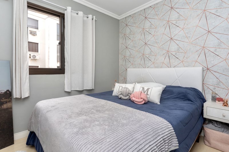 R$ 435.000 - LINDO APARTAMENTO - 63M2 - 2 DORM - 1 VAGA - INFRA Avenida Sertório Porto Alegre - 