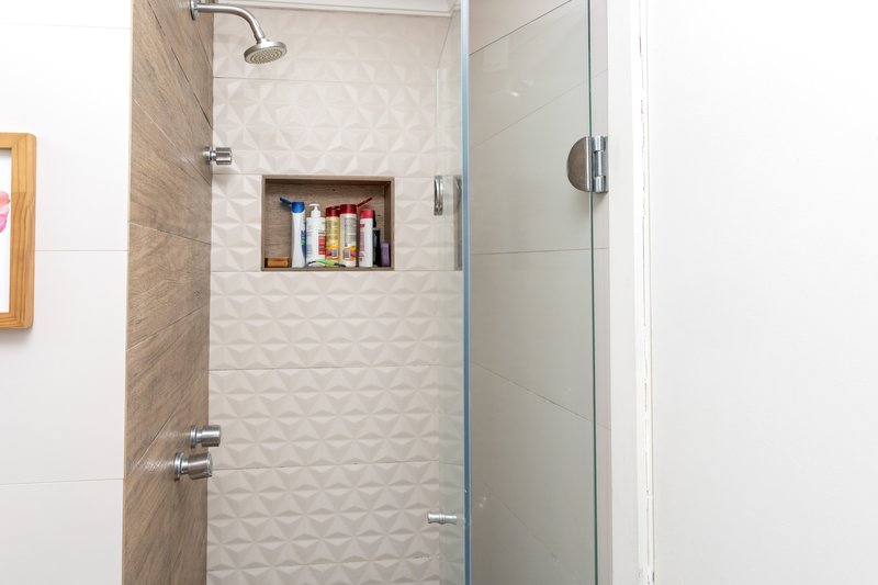 R$ 435.000 - LINDO APARTAMENTO - 63M2 - 2 DORM - 1 VAGA - INFRA Avenida Sertório Porto Alegre - 