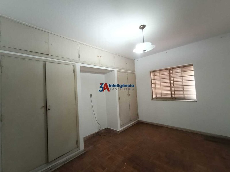 CASA JARDIM SANTA ROSÁLIA – SOROCABA  Sorocaba - 