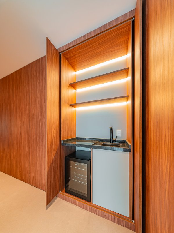 CASA LUXO, ARTE E TECNOLOGIA EM UM ÚNICO PROJETO Avenida Jequitibá Santana de Parnaíba - 