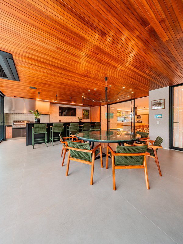 CASA LUXO, ARTE E TECNOLOGIA EM UM ÚNICO PROJETO Avenida Jequitibá Santana de Parnaíba - 