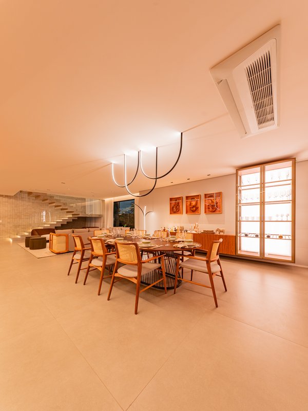 CASA LUXO, ARTE E TECNOLOGIA EM UM ÚNICO PROJETO Avenida Jequitibá Santana de Parnaíba - 