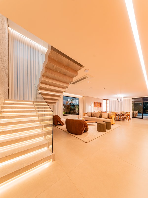 CASA LUXO, ARTE E TECNOLOGIA EM UM ÚNICO PROJETO Avenida Jequitibá Santana de Parnaíba - 