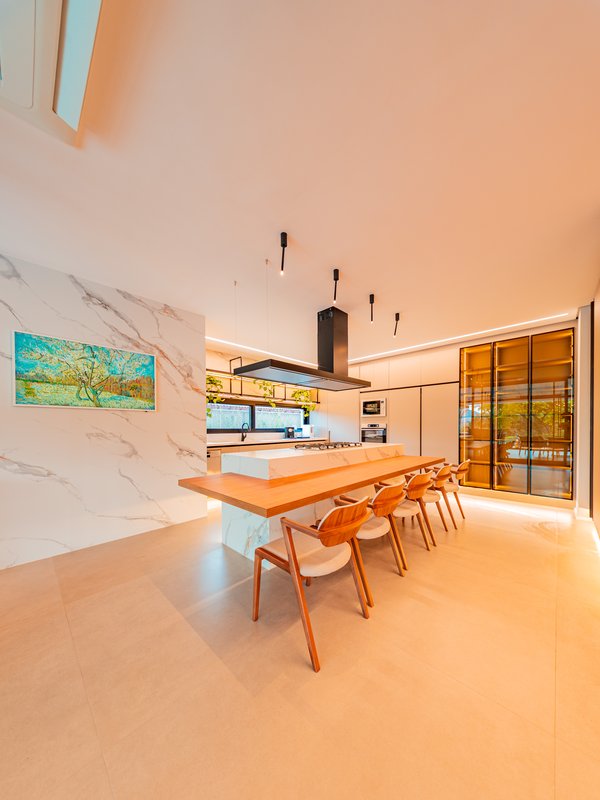 CASA LUXO, ARTE E TECNOLOGIA EM UM ÚNICO PROJETO Avenida Jequitibá Santana de Parnaíba - 