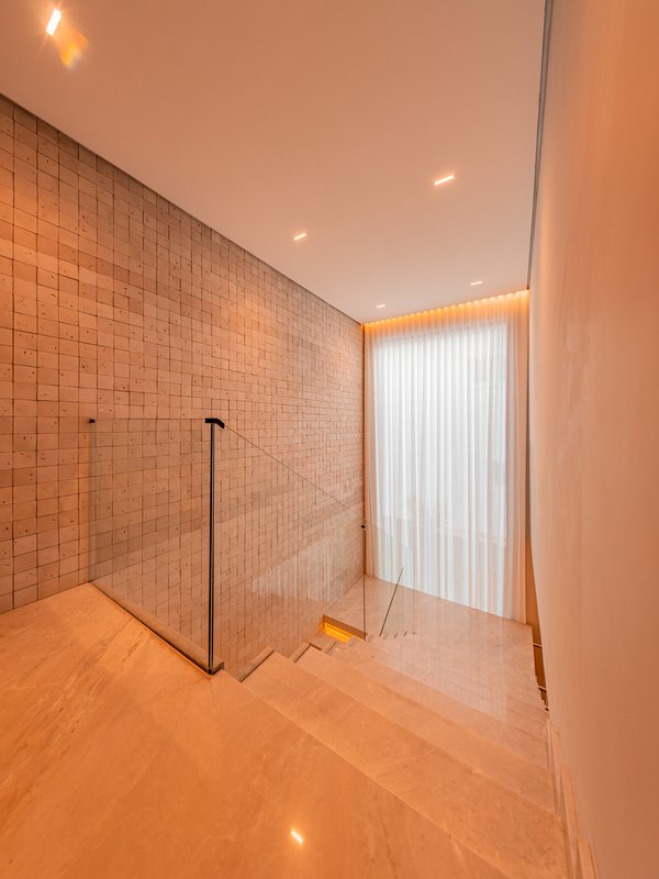 CASA LUXO, ARTE E TECNOLOGIA EM UM ÚNICO PROJETO Avenida Jequitibá Santana de Parnaíba - 