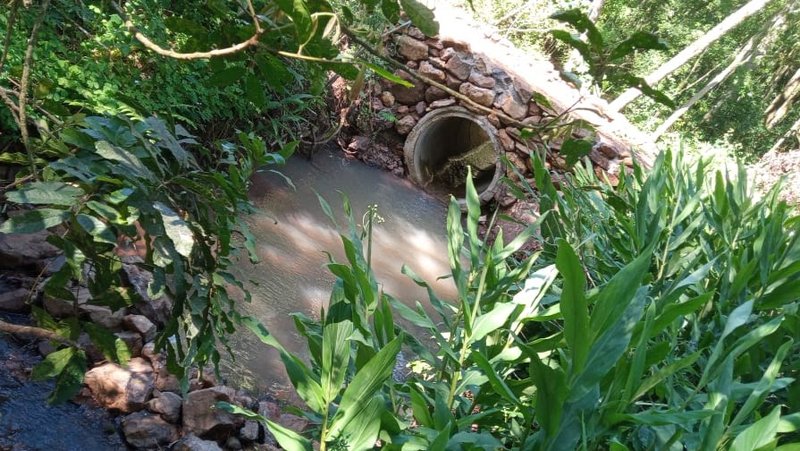 ✔️ Bel&iacute;ssimo S&iacute;tio em Presidente Lucena  Presidente Lucena - 