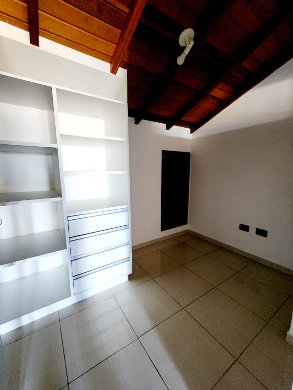 Casa para locação em Jandira Estrada Estadual Barueri-Itapevi Jandira - 