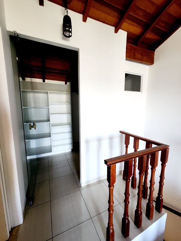 Casa para locação em Jandira Estrada Estadual Barueri-Itapevi Jandira - 