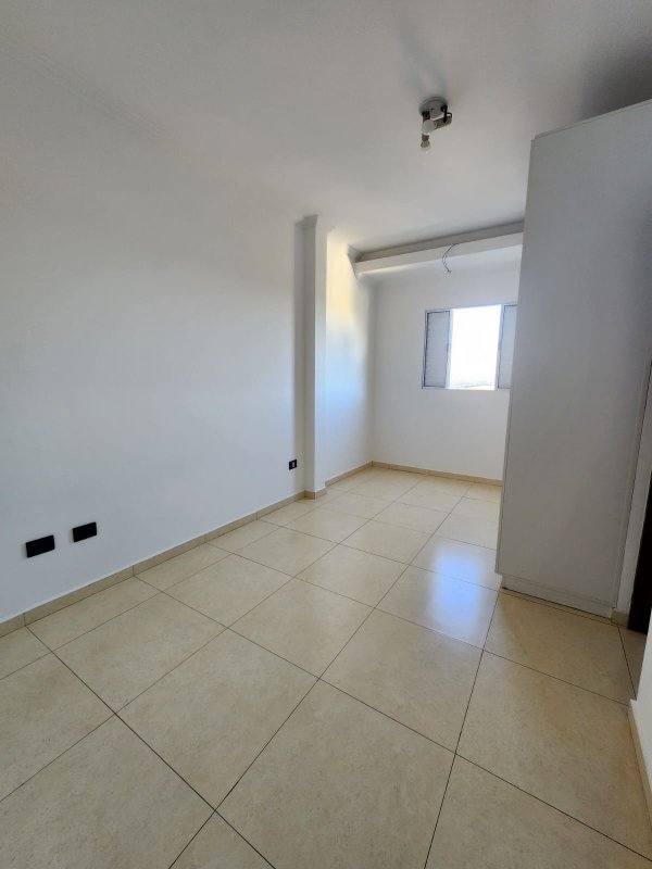 Casa para locação em Jandira Estrada Estadual Barueri-Itapevi Jandira - 