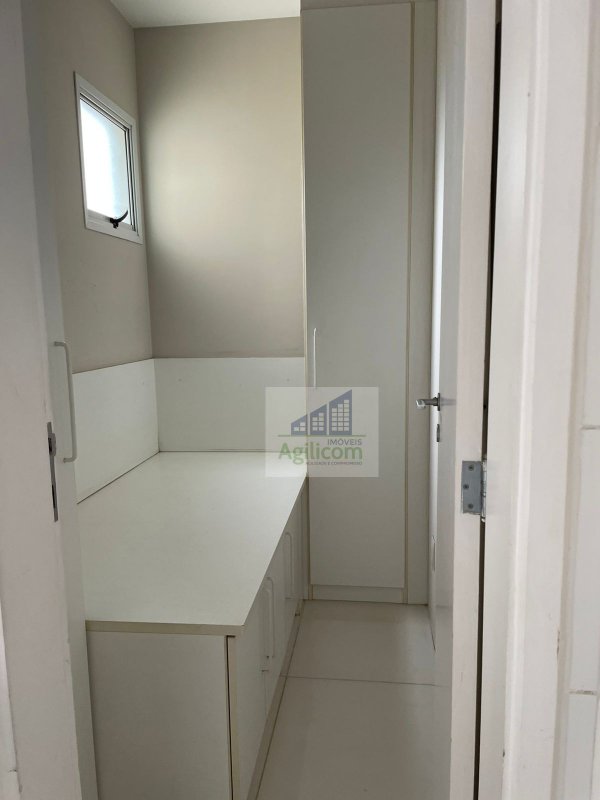 APARTAMENTO PARA LOCAÇÃO NO BROOKLIN CO 3 DORMITÓRIOS E 3 VAGAS DE GARAGEM Rua Barão do Triunfo São Paulo - 