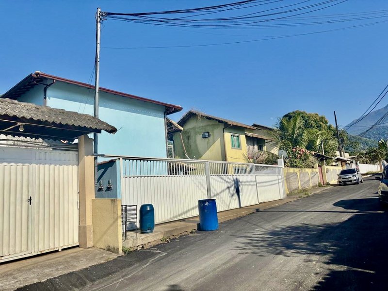 🏡 Casa Duplex à Venda – Bananal, Guapimirim Rua Alegre Guapimirim - 