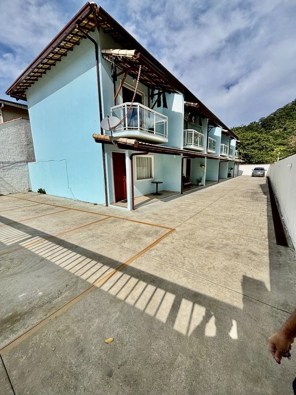 🏡 Casa Duplex à Venda – Bananal, Guapimirim Rua Alegre Guapimirim - 