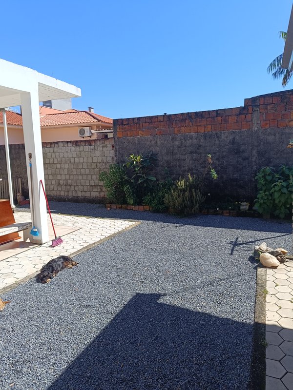 Casa de Alvenaria no bairro Praça em Tijucas SC Rua Lauro Muller Tijucas - 