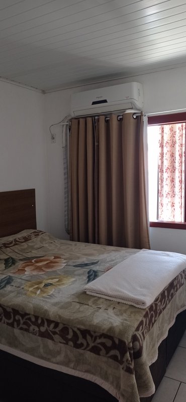 Casa de Alvenaria no bairro Praça em Tijucas SC Rua Lauro Muller Tijucas - 