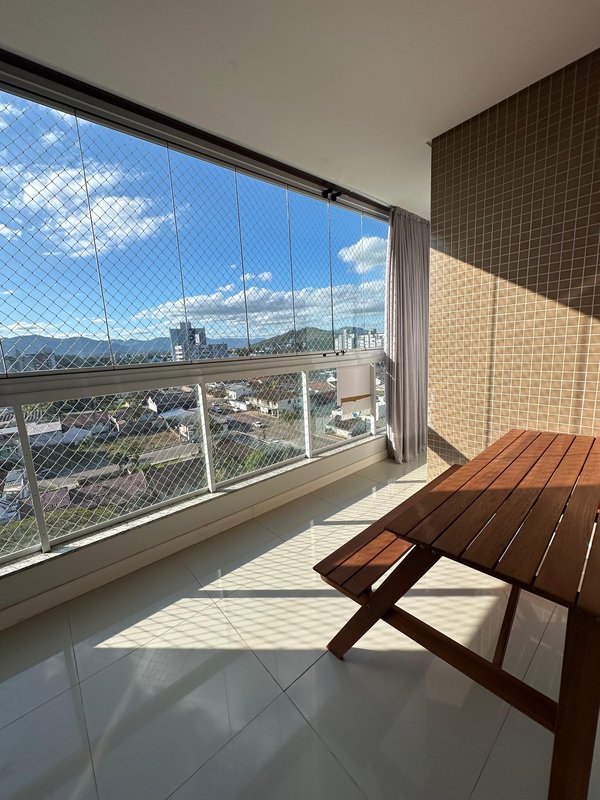 Apartamento semimobiliado, Timbó, bairro Imigrantes, 3 dormitórios sendo 1 suíte!  Timbó - 