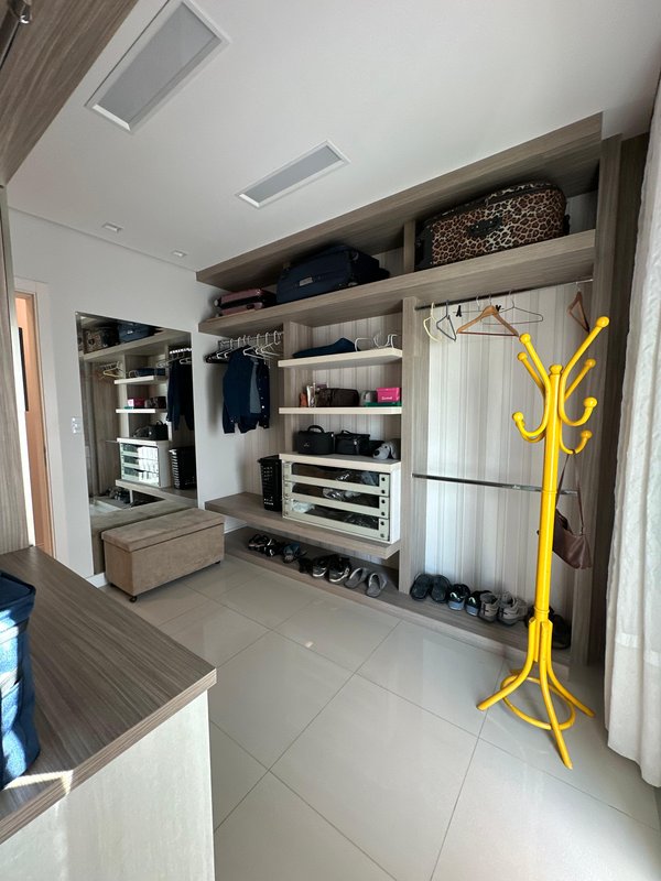 Apartamento semimobiliado, Timbó, bairro Imigrantes, 3 dormitórios sendo 1 suíte!  Timbó - 