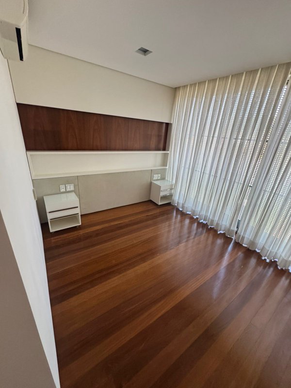 CASA BELÍSSIMA EM VILLAS DO LAGO - FAZENDA BOA VISTA Alameda dos Pínus PORTO FELIZ - 