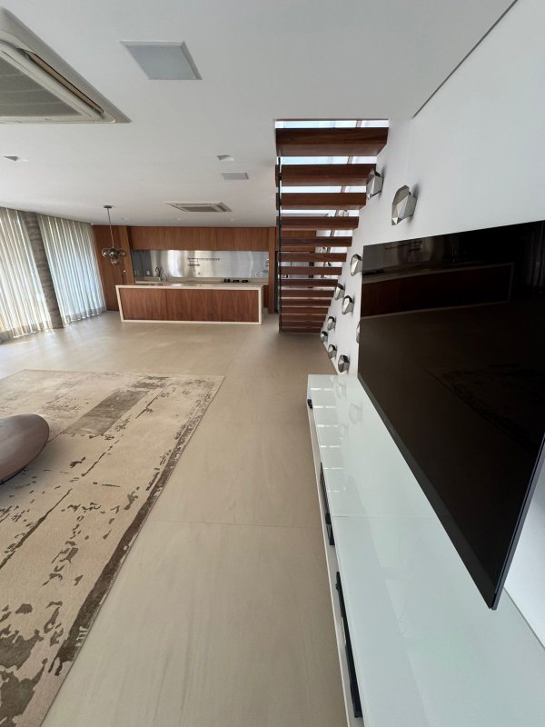 CASA BELÍSSIMA EM VILLAS DO LAGO - FAZENDA BOA VISTA Alameda dos Pínus PORTO FELIZ - 