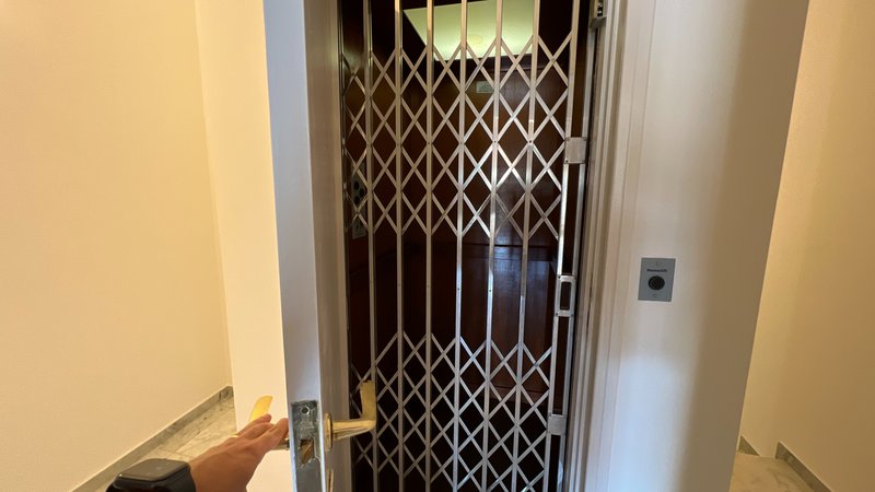 A MANSÃO QUE UNE NATUREZA, LUXO E EXCLUSIVIDADE EM JUNDIAÍ Alameda Amélia de Barros Formiga Jundiaí - 
