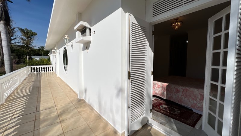 A MANSÃO QUE UNE NATUREZA, LUXO E EXCLUSIVIDADE EM JUNDIAÍ Alameda Amélia de Barros Formiga Jundiaí - 
