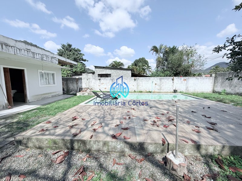 🏡 Conforto e Lazer: Casa 3 Quartos com Piscina em Guapimirim Rua Valparaíso Guapimirim - 