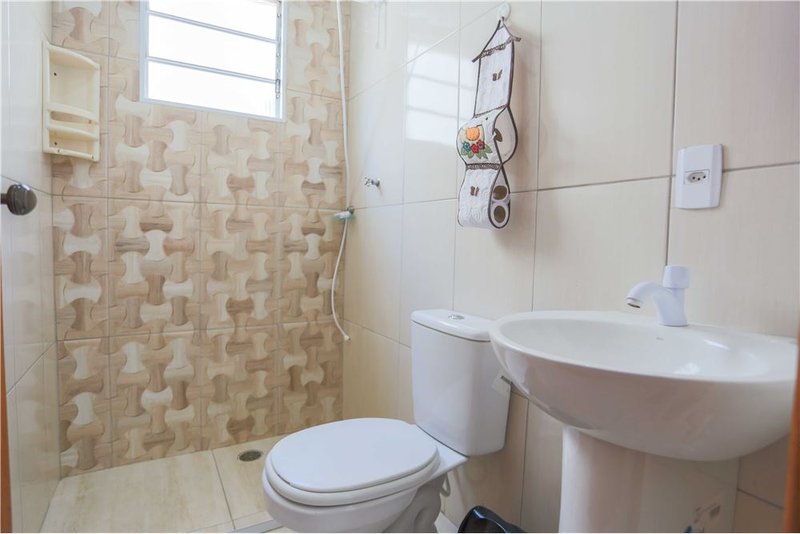 Casa à venda, 150m - 4 Dormitórios - 1 suíte - R$ 550.000 - Wanel Ville - Sorocaba - SP Rua Darcy Fruet Sorocaba - 