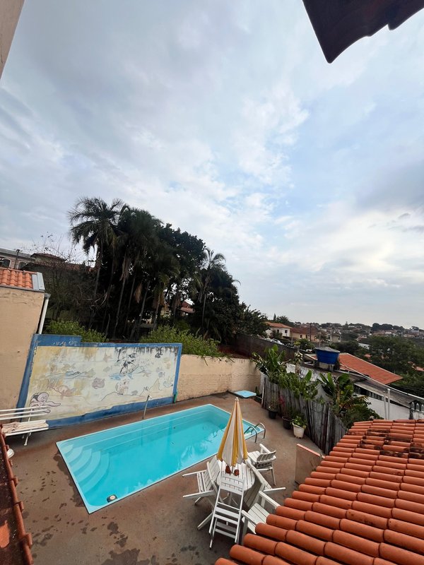 Casa com piscina no Centro Rua Farmacêutico Alziro de Souza Santos SANTA CRUZ DO RIO PARDO - 