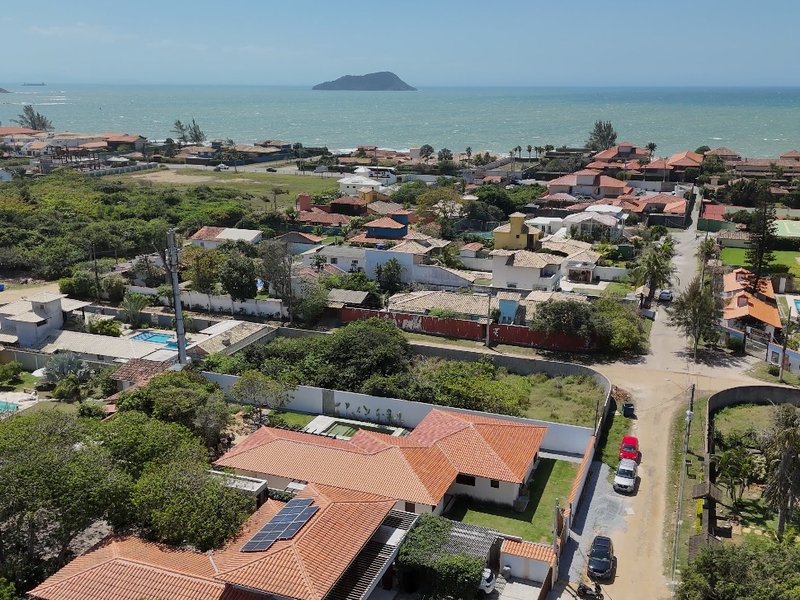 Luxo e Conforto em Búzios: Casa Linear 4 Suítes com Área Gourmet  Armação dos Búzios - 