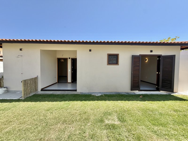 Luxo e Conforto em Búzios: Casa Linear 4 Suítes com Área Gourmet  Armação dos Búzios - 