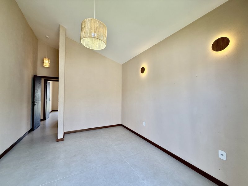 Luxo e Conforto em Búzios: Casa Linear 4 Suítes com Área Gourmet  Armação dos Búzios - 