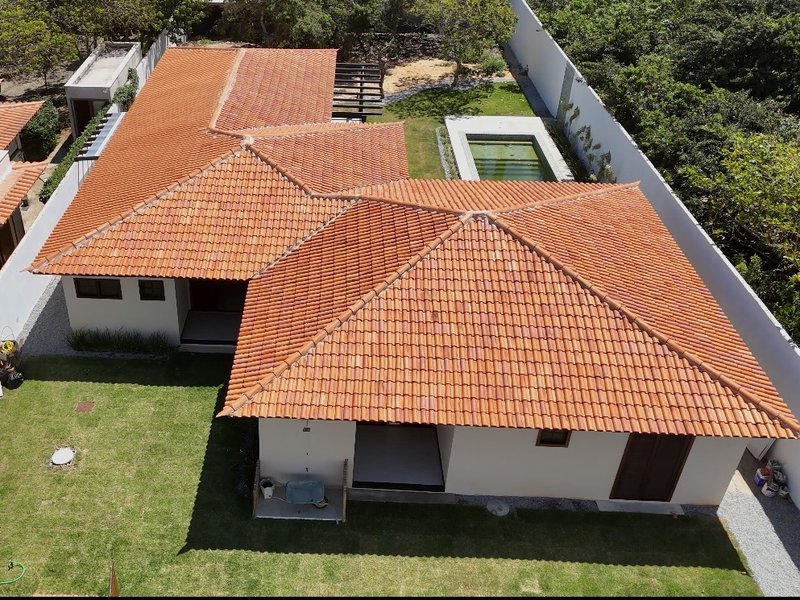 Luxo e Conforto em Búzios: Casa Linear 4 Suítes com Área Gourmet  Armação dos Búzios - 