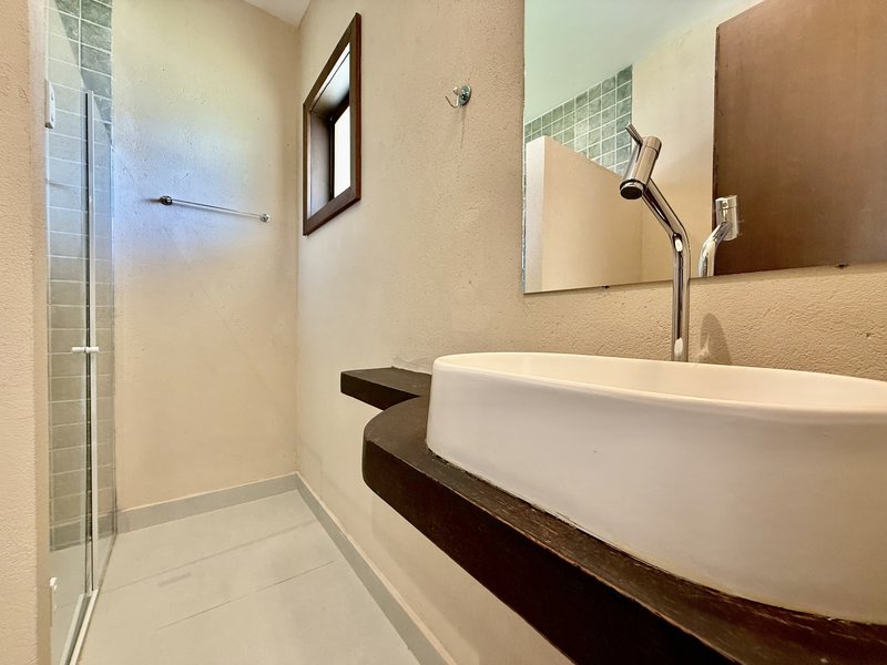 Luxo e Conforto em Búzios: Casa Linear 4 Suítes com Área Gourmet  Armação dos Búzios - 