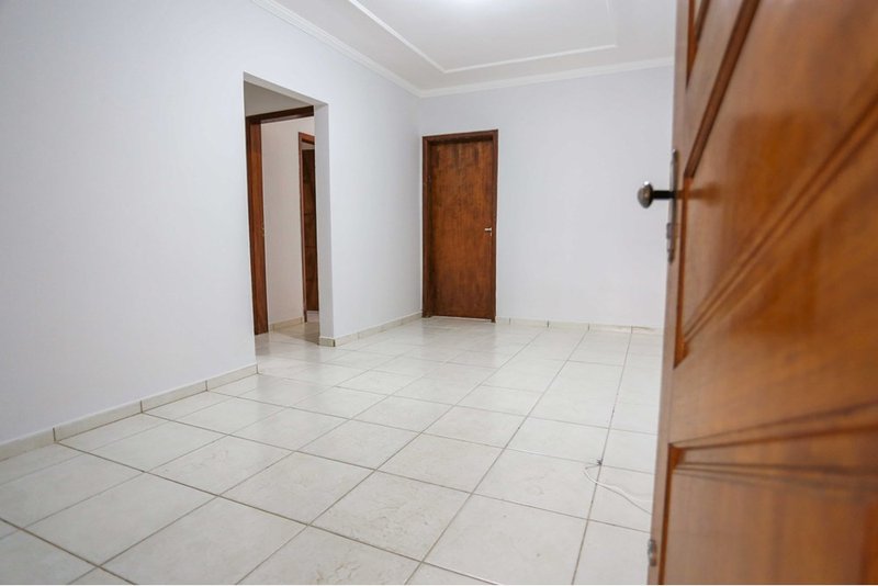 Casa à venda, 133m - 2 Dorms. R$ 385.000 - Quintal amplo - Jd. Piazza Di Roma II, Sorocaba Rua José Aparecido Leme Sorocaba - 